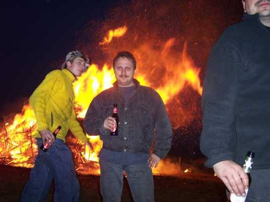 ../Images/osterfeuer290.jpg