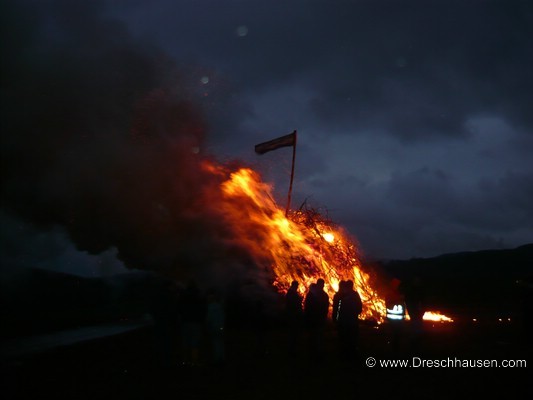../Images/osterfeuer399.jpg